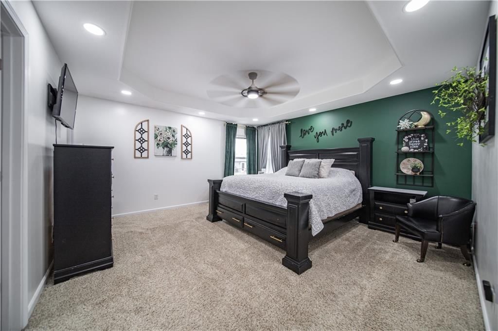 2210 Bateley Street — photo 20