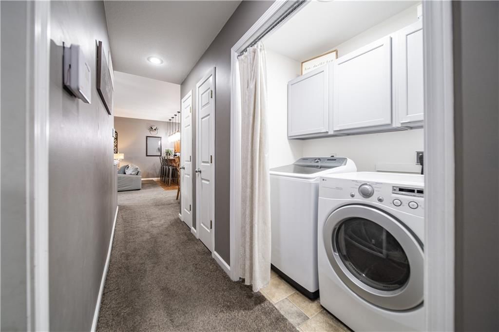 2210 Bateley Street — photo 33