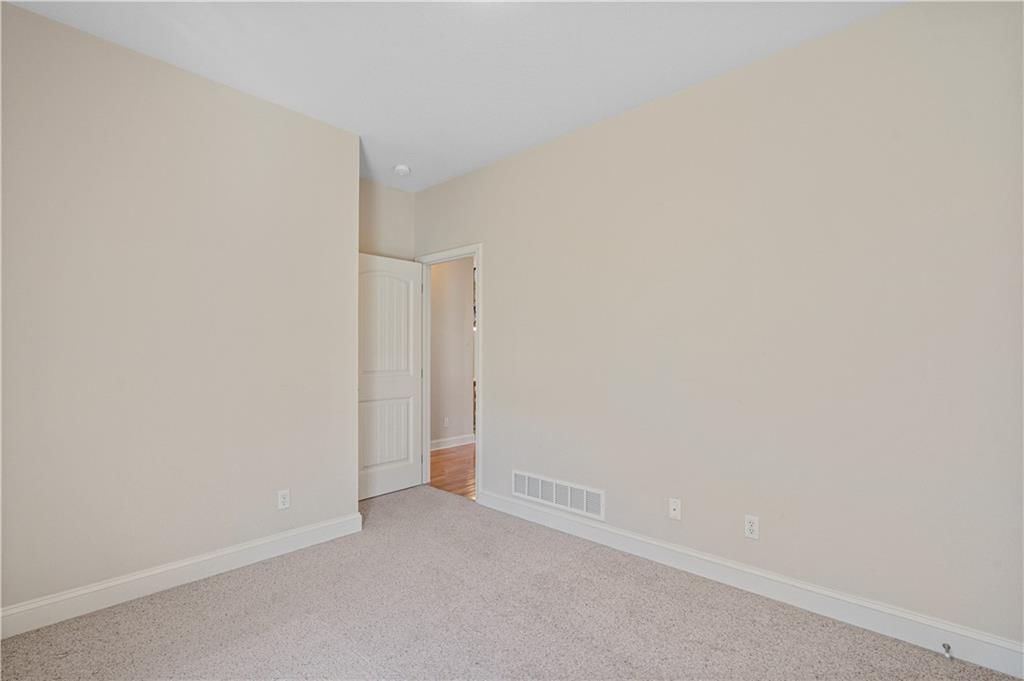 13120 NW Hawthorne Drive — photo 17