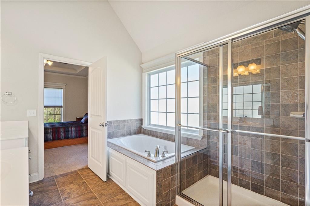 13120 NW Hawthorne Drive — photo 24