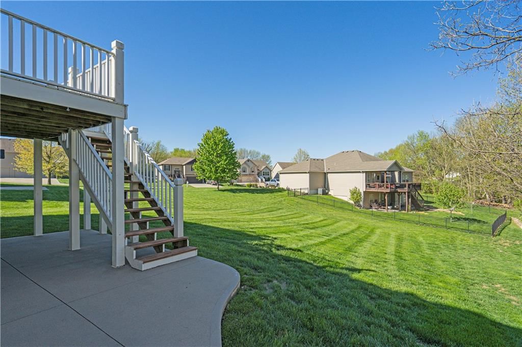 13120 NW Hawthorne Drive — photo 31