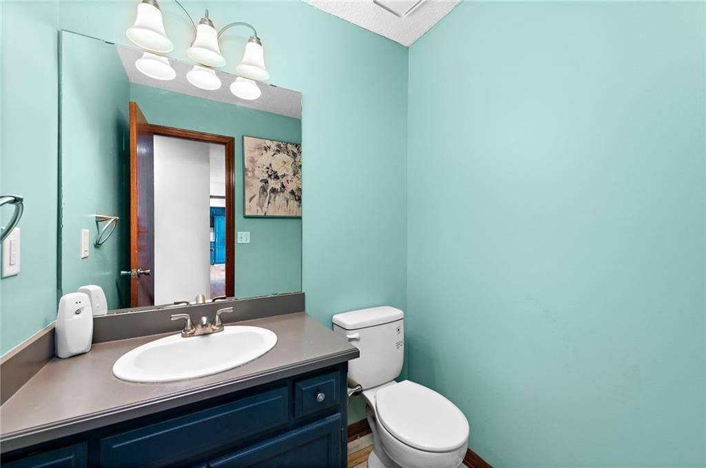 11028 N Baltimore Avenue — photo 11