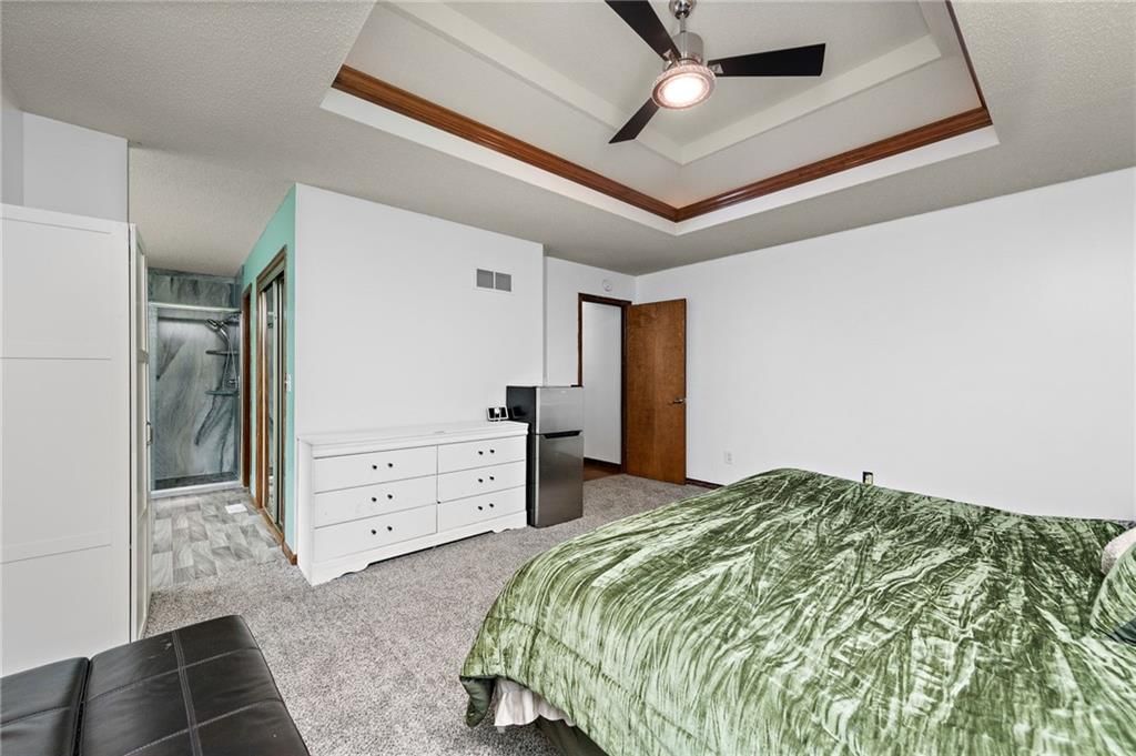 11028 N Baltimore Avenue — photo 14