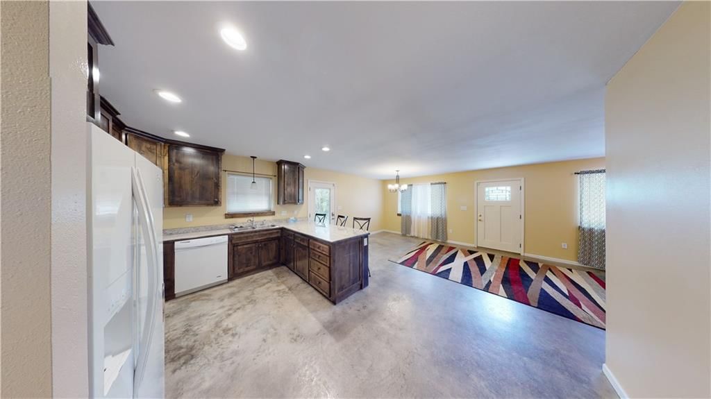 509 E Lee Street — photo 11