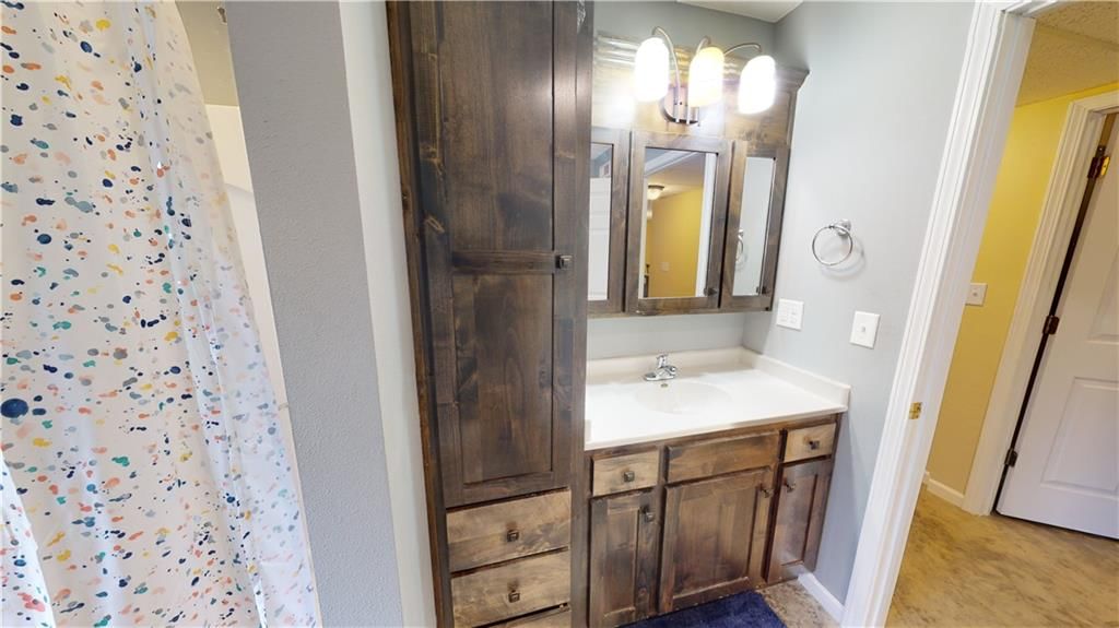509 E Lee Street — photo 18
