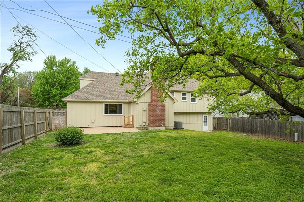 9100 W 81st Terrace — photo 13