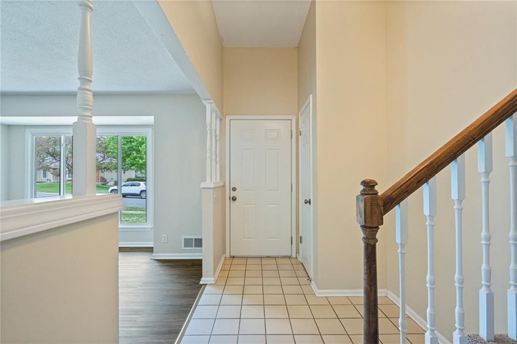 9100 W 81st Terrace — photo 14