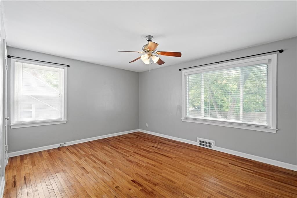 6553 Holmes Road — photo 30