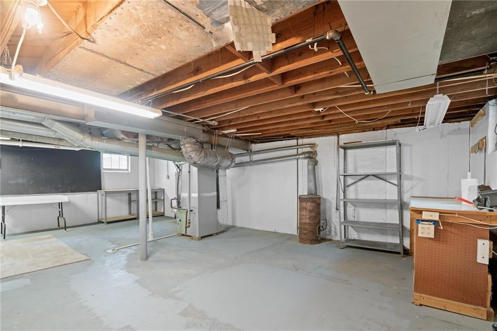 6553 Holmes Road — photo 35