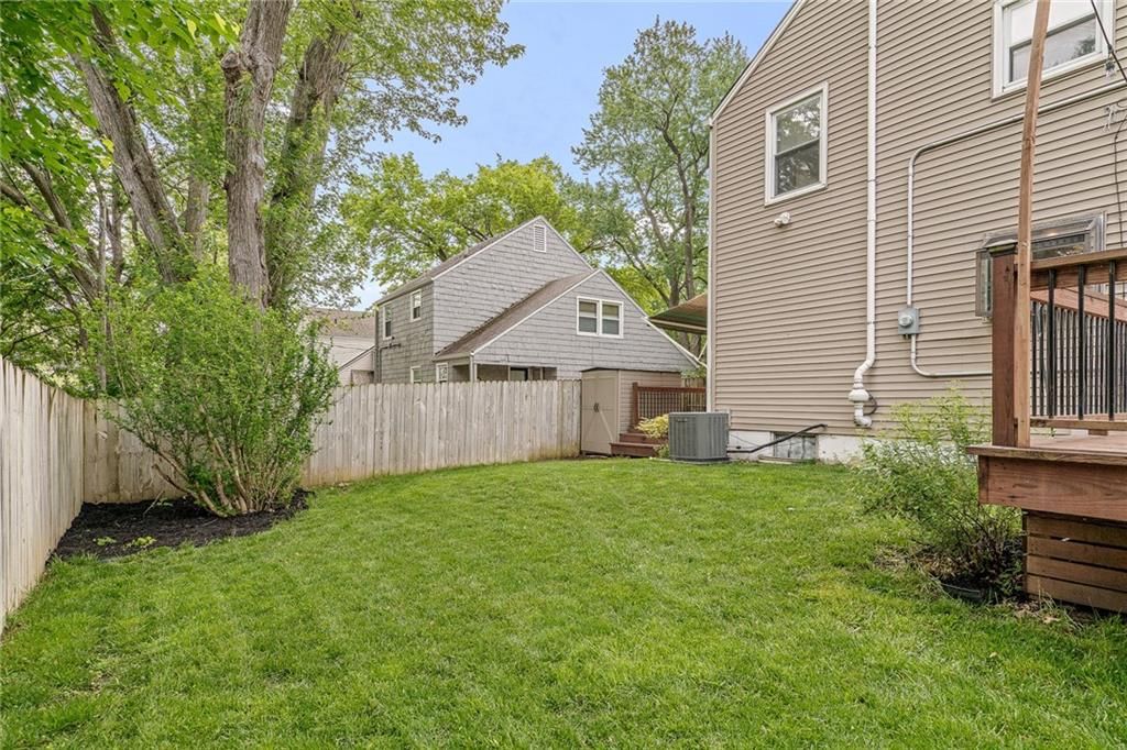 6553 Holmes Road — photo 47
