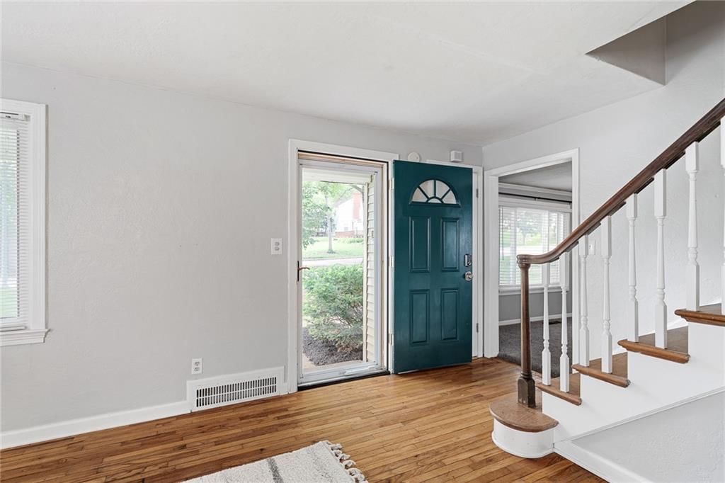 6553 Holmes Road — photo 7