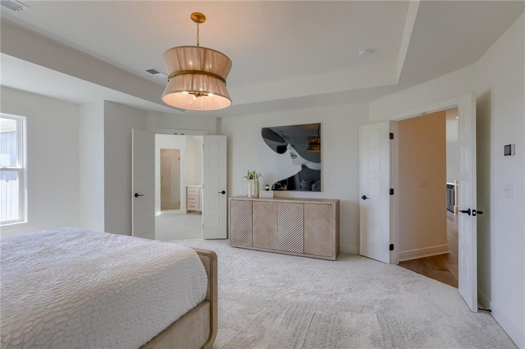 2303 W 176th Terrace — photo 31