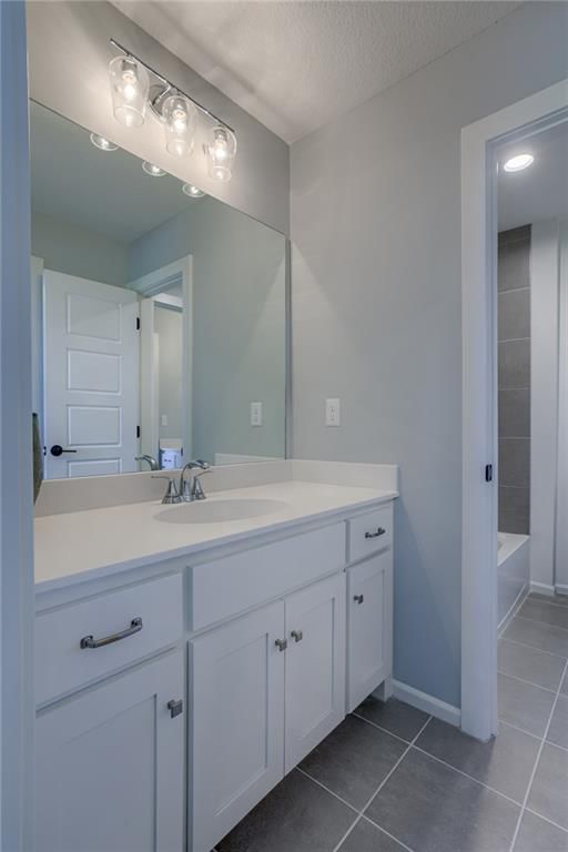 2303 W 176th Terrace — photo 46