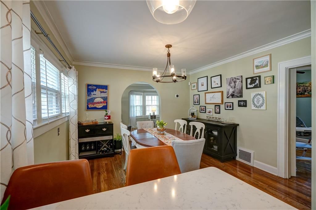 6160 Kenwood Avenue — photo 17