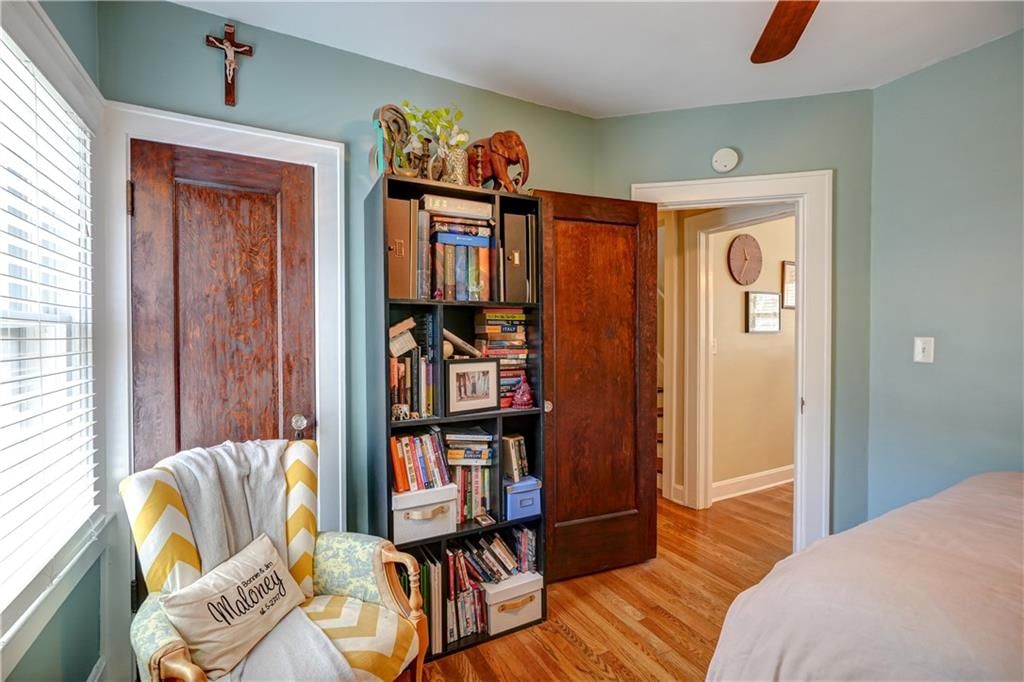6160 Kenwood Avenue — photo 26