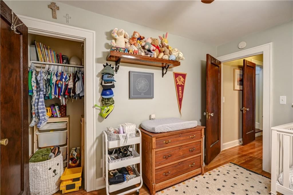 6160 Kenwood Avenue — photo 29