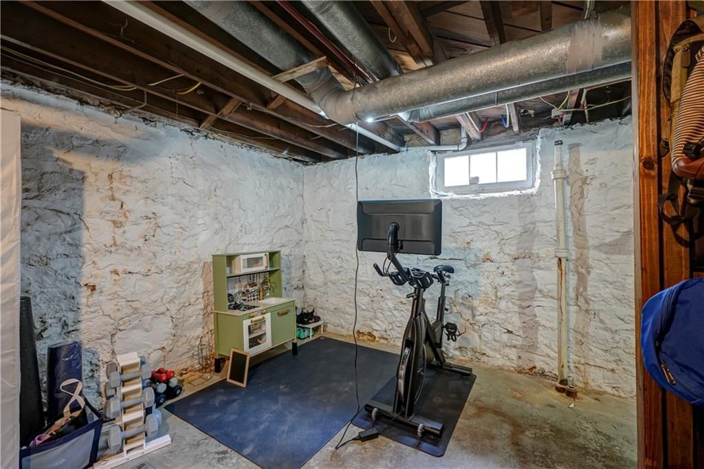 6160 Kenwood Avenue — photo 36