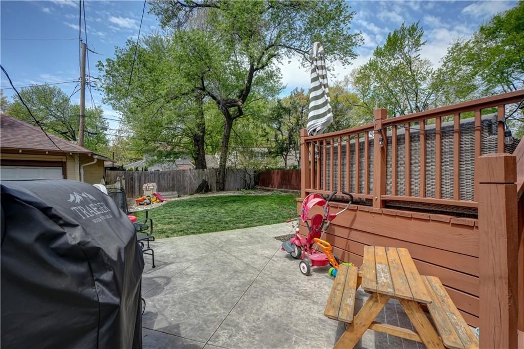 6160 Kenwood Avenue — photo 44