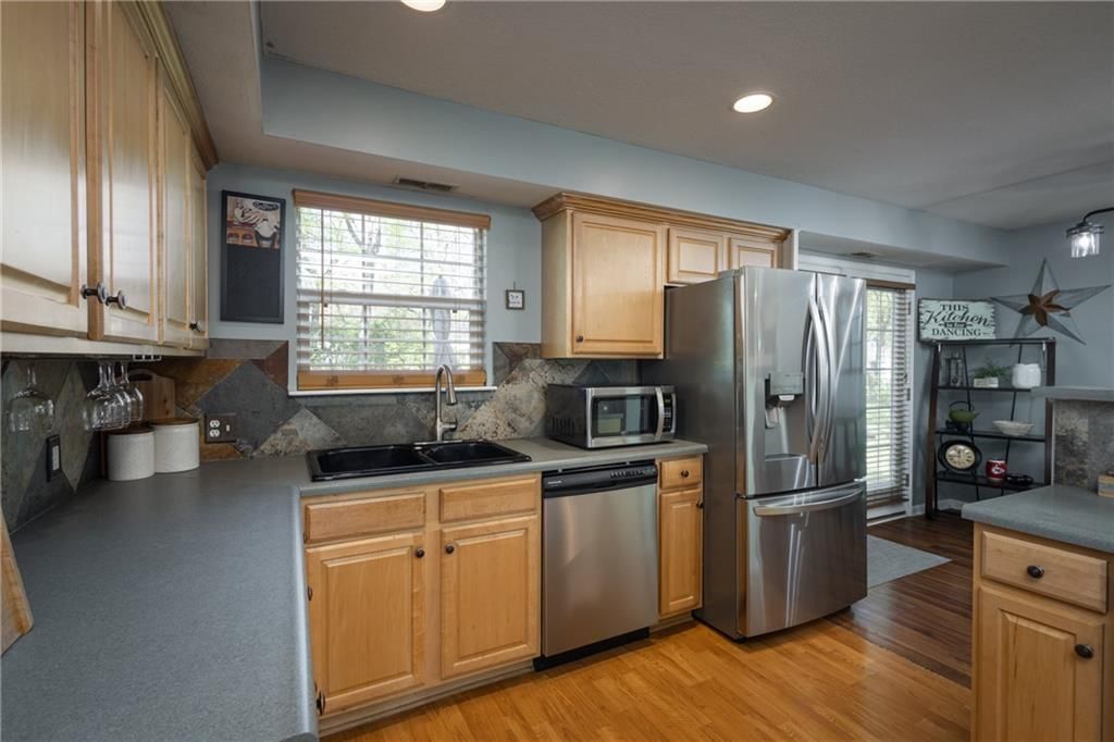 1312 N LYNN Street — photo 13