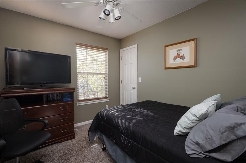 1312 N LYNN Street — photo 24
