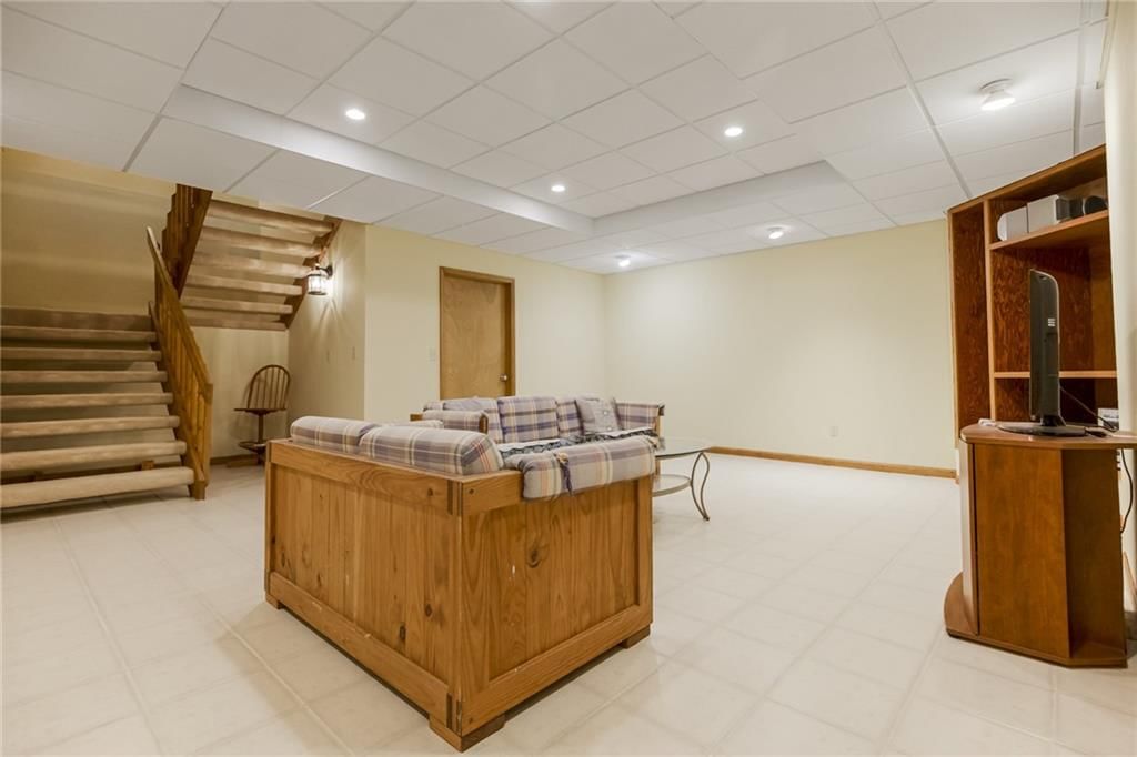17659 Cody Street — photo 36