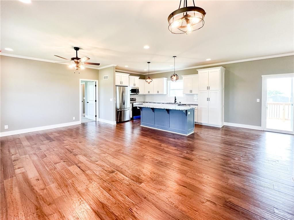 18515 Cantrell Road — photo 17