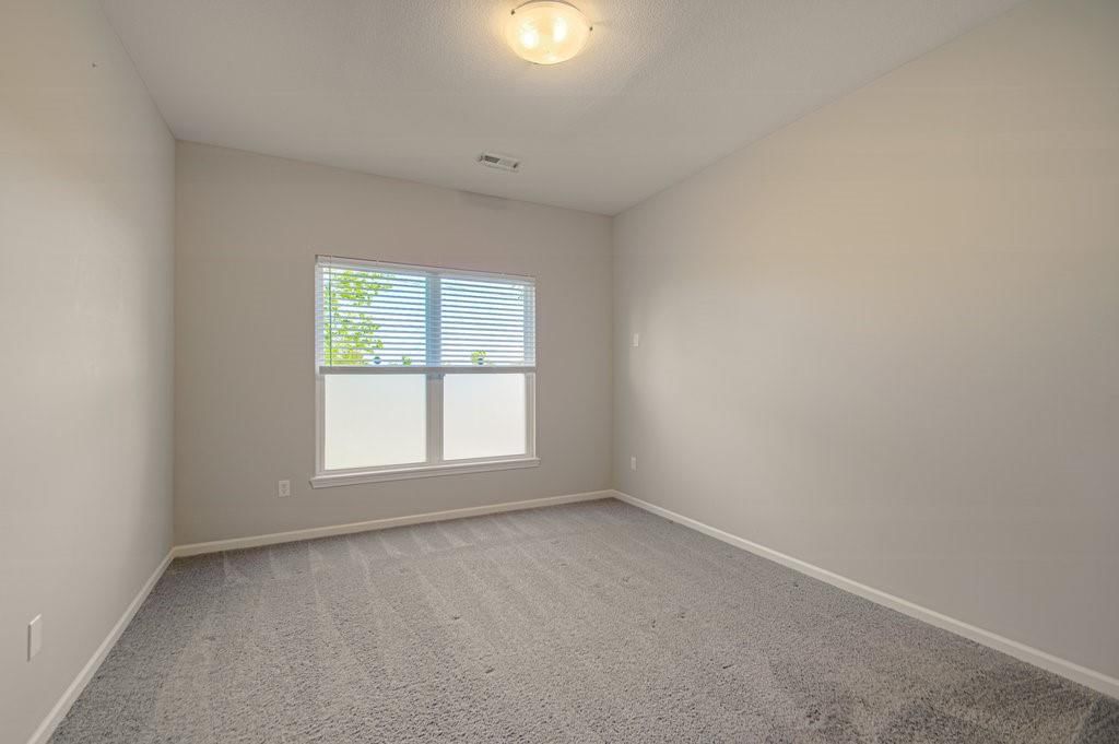 7916 NW 124th Street — photo 15