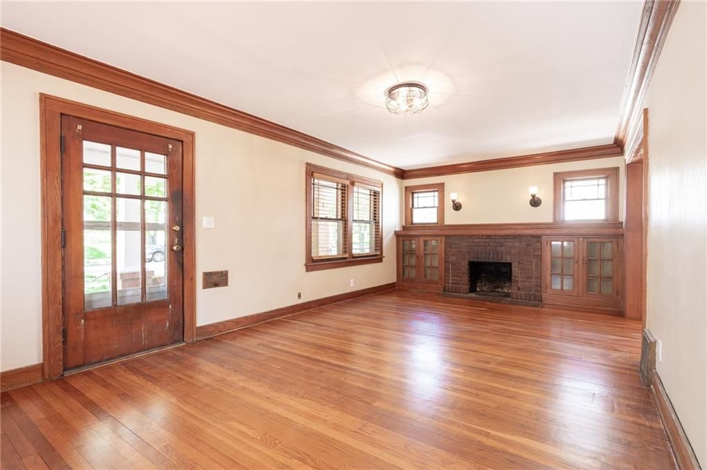 6135 Charlotte Street — photo 11