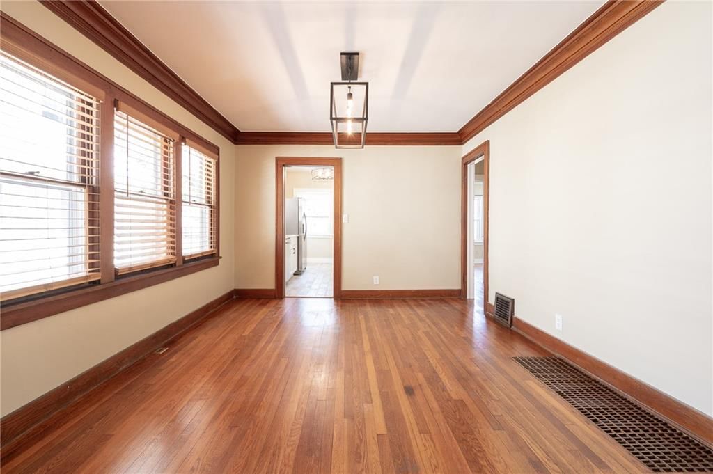 6135 Charlotte Street — photo 14