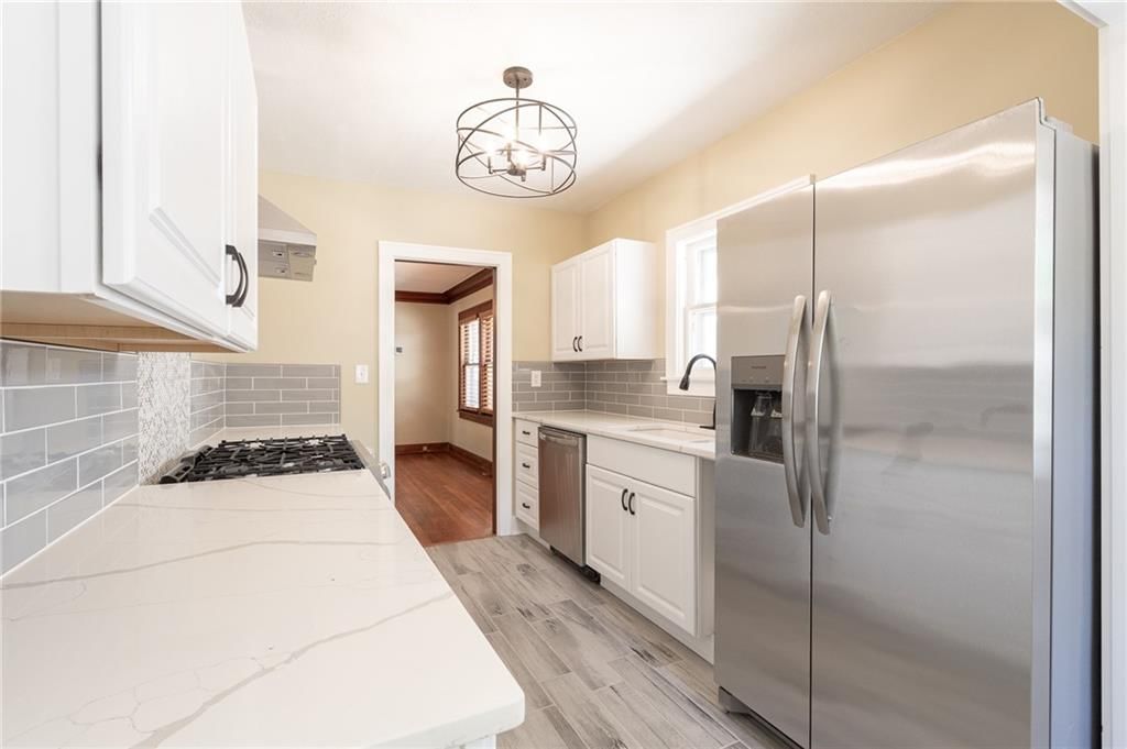 6135 Charlotte Street — photo 18