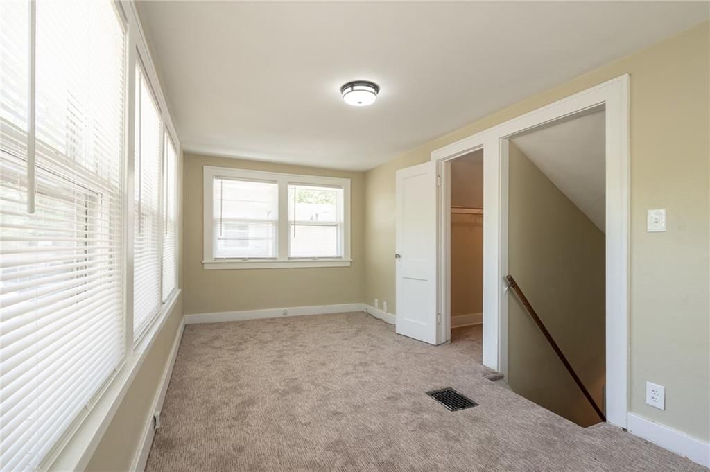 6135 Charlotte Street — photo 22