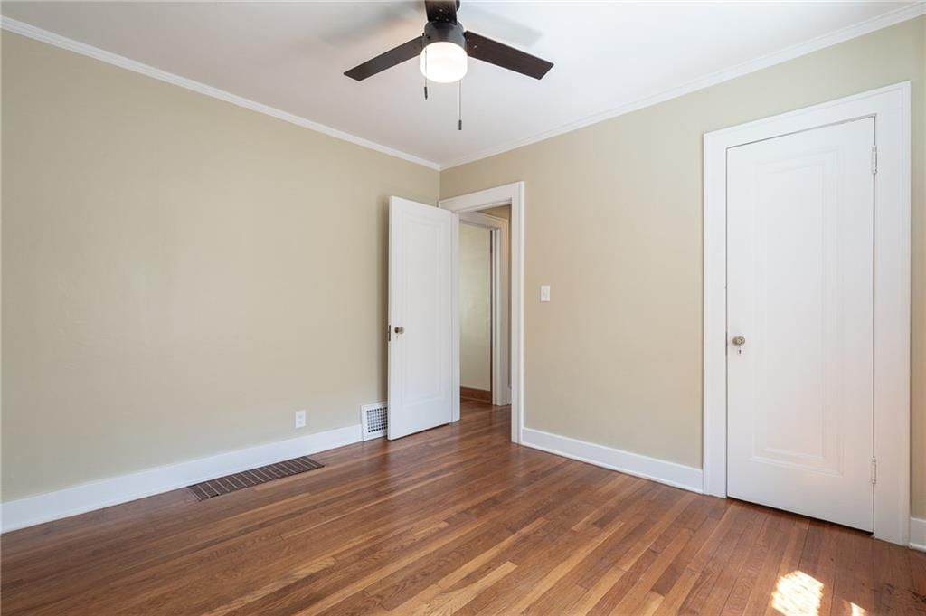 6135 Charlotte Street — photo 5