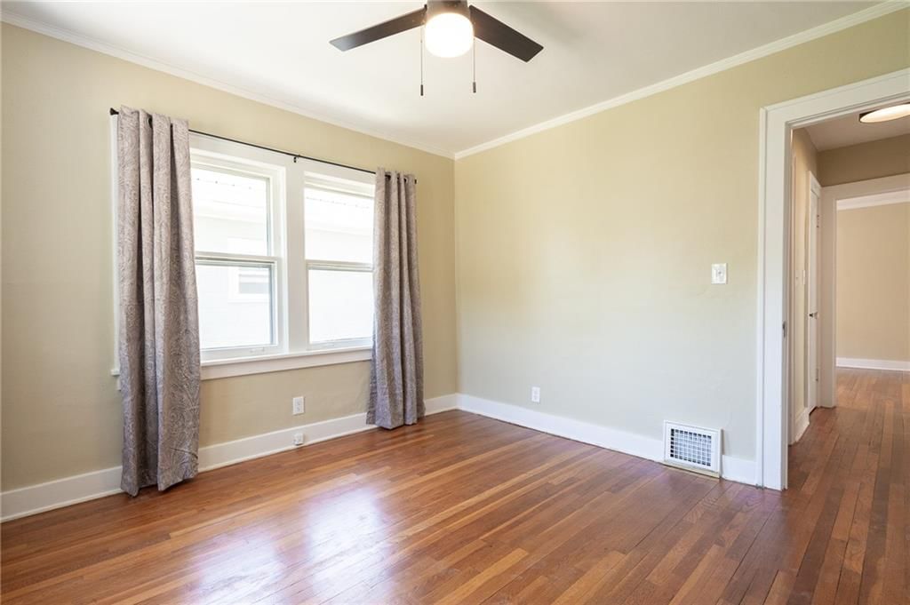 6135 Charlotte Street — photo 8