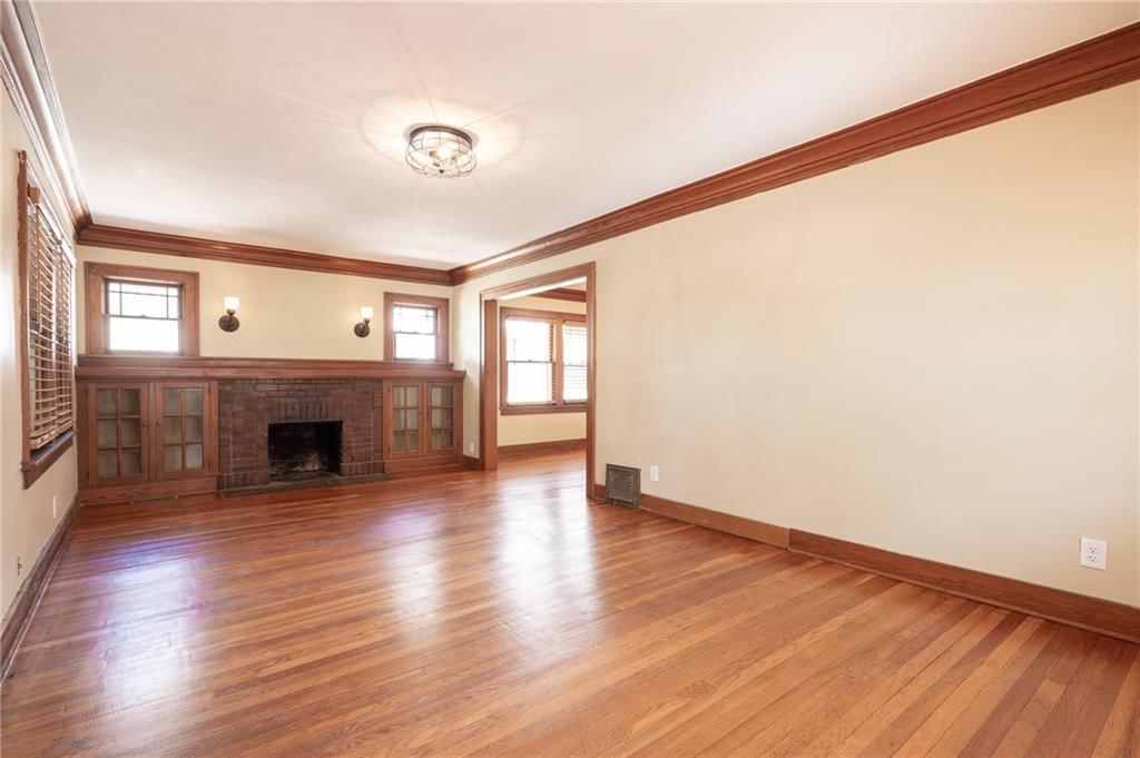 6135 Charlotte Street — photo 9