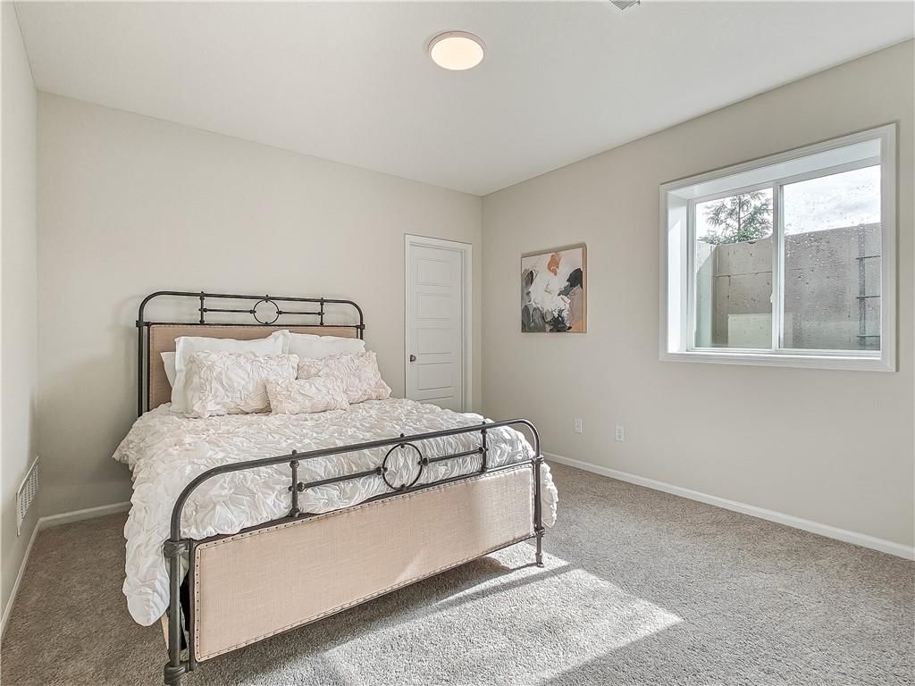 3903 W 158th Terrace — photo 44