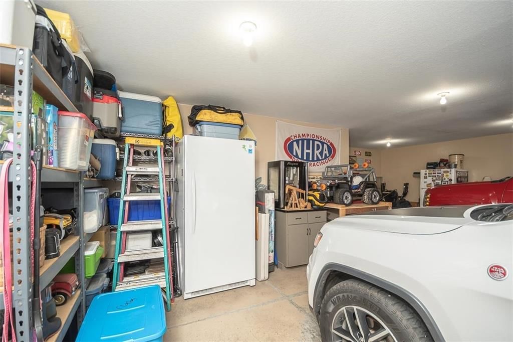 18 Wheatland Drive — photo 31