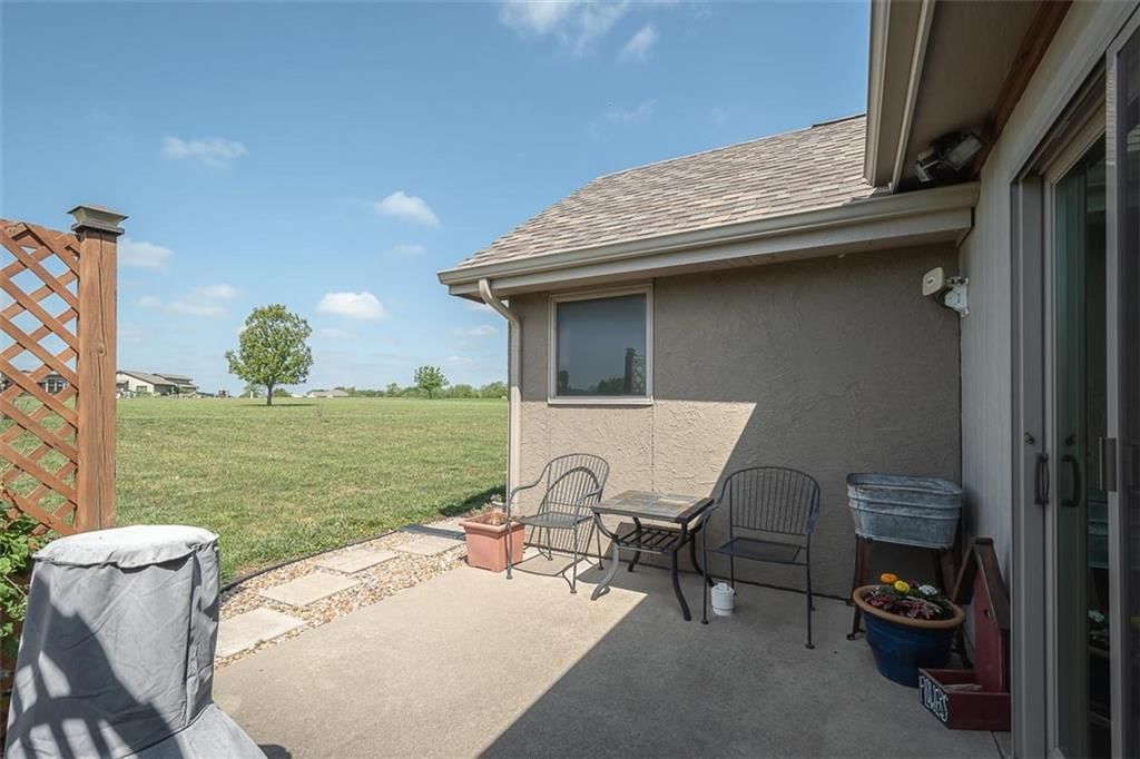 18 Wheatland Drive — photo 34