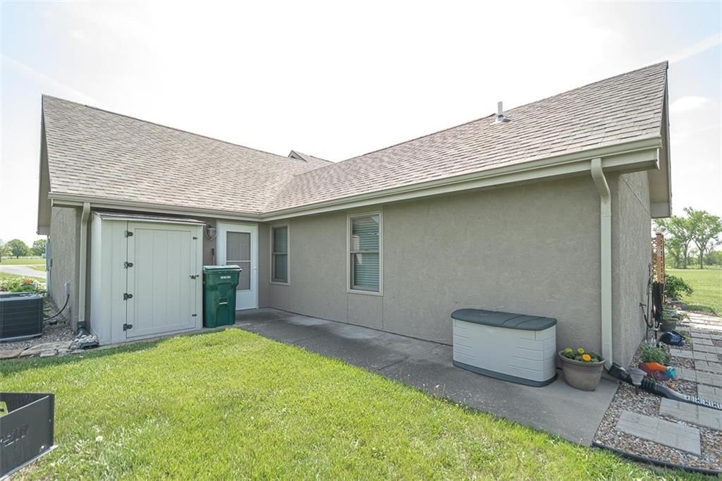 18 Wheatland Drive — photo 36