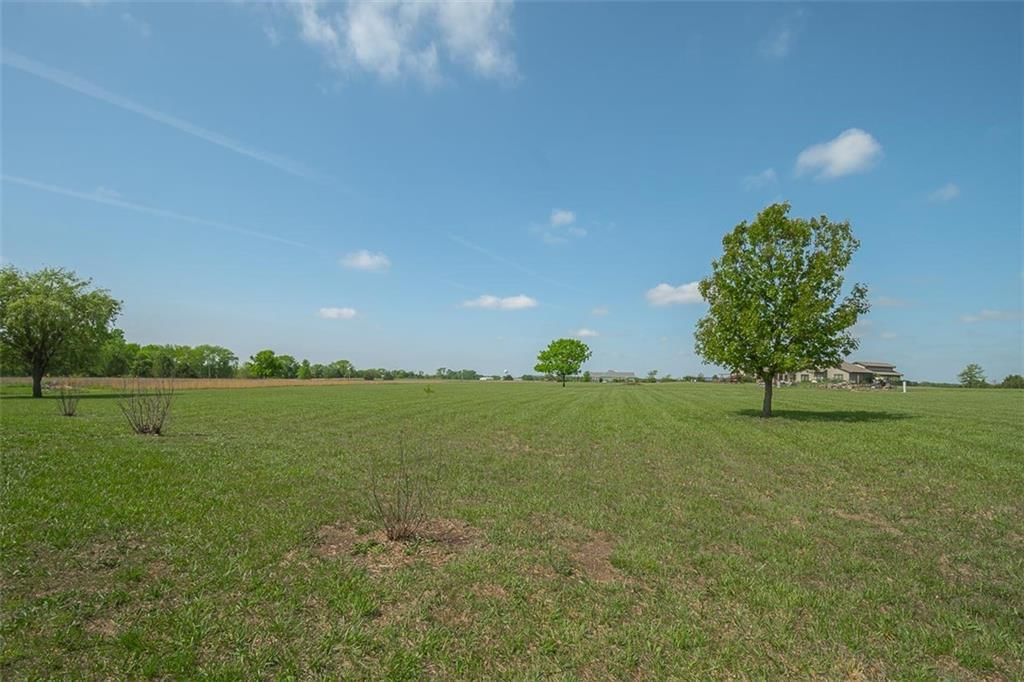 18 Wheatland Drive — photo 38