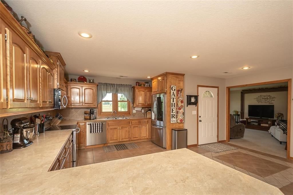 18 Wheatland Drive — photo 6