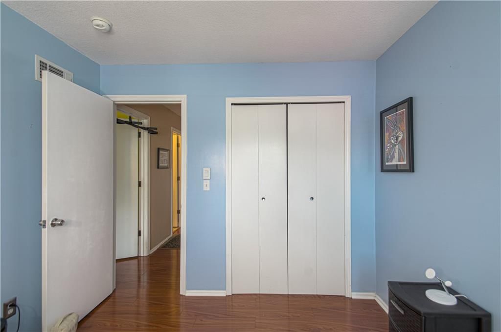 818 E 121ST Terrace — photo 13