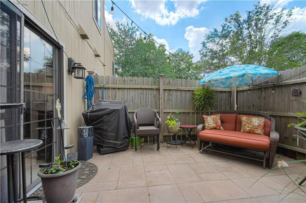 818 E 121ST Terrace — photo 19