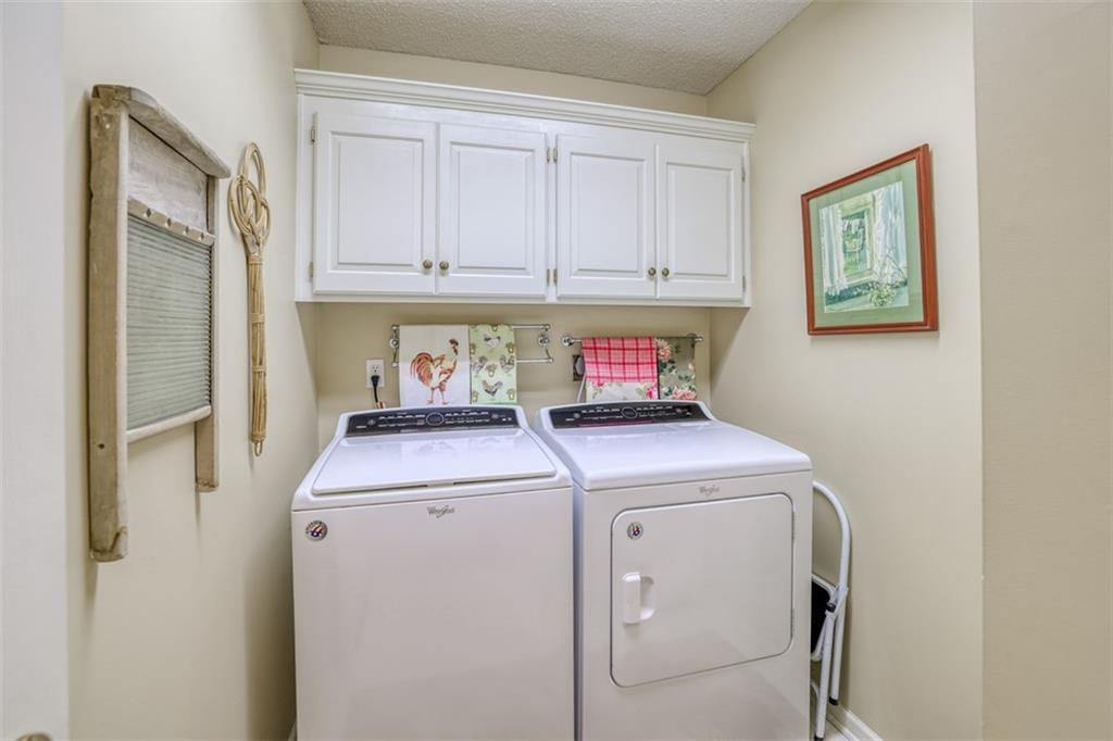 10829 BALTIMORE Avenue — photo 21