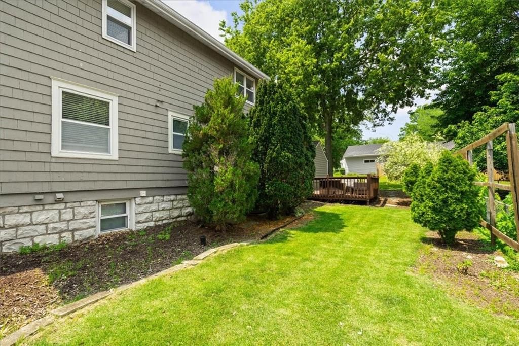 5438 Lamar Avenue — photo 29