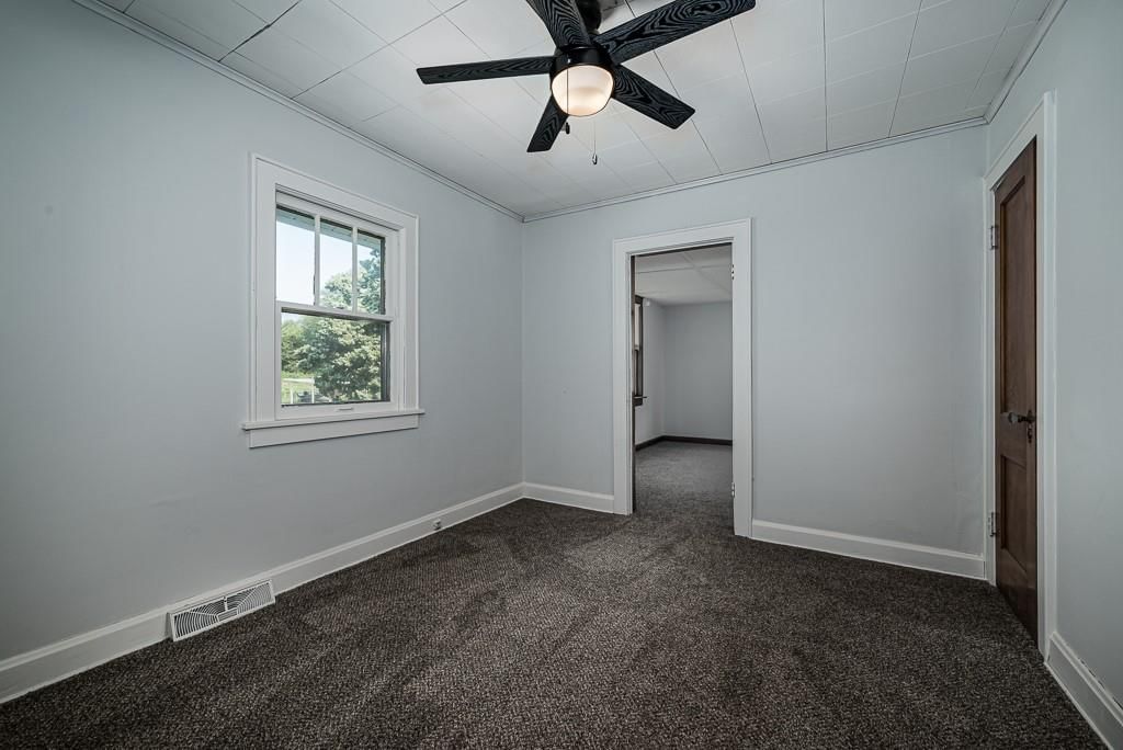 3435 N 57th Street — photo 11