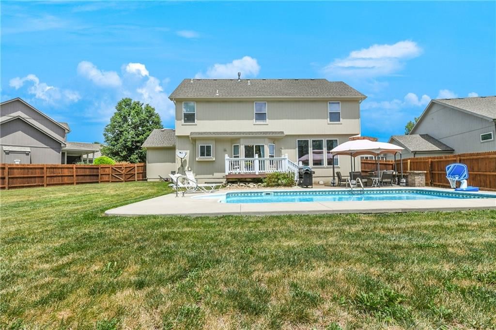 311 Cherry Hill Drive — photo 8