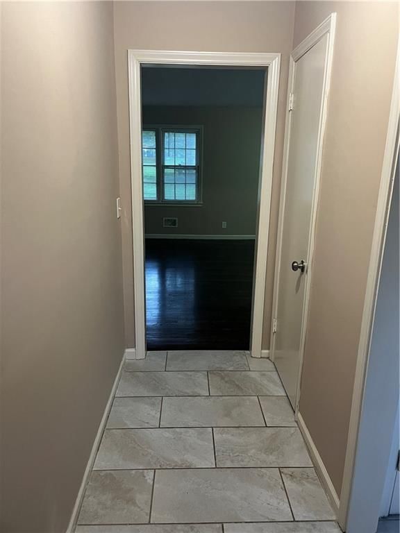 7607 Crescent Drive — photo 3