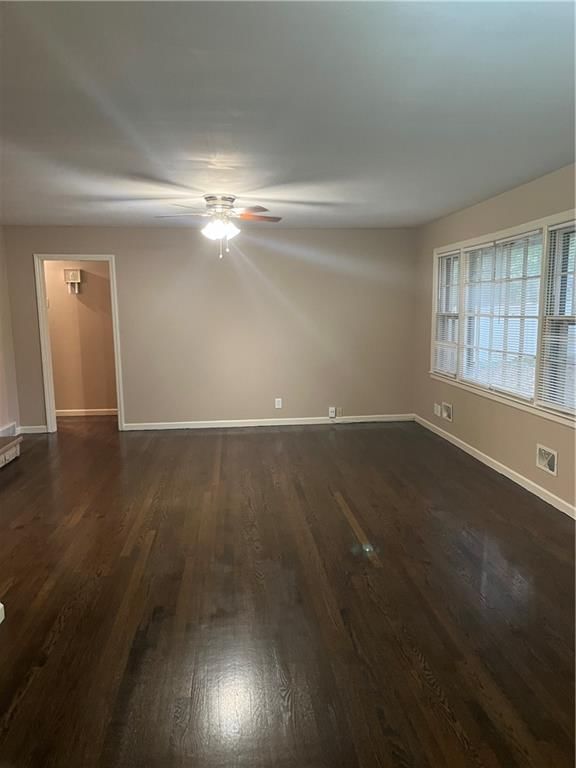 7607 Crescent Drive — photo 8