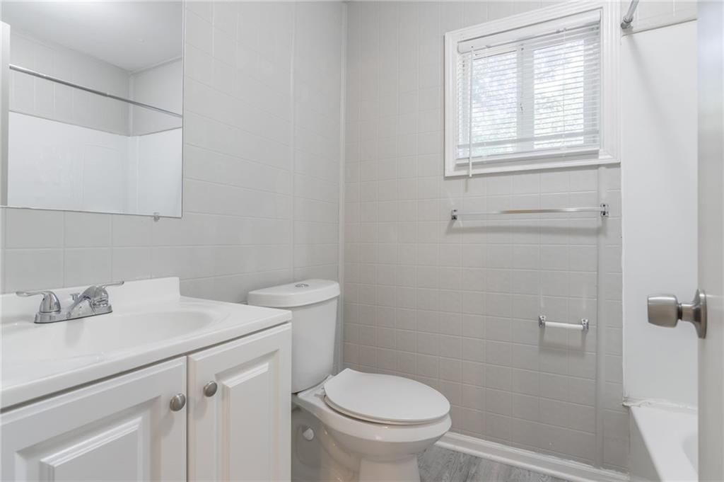8516 Oldham Road — photo 12