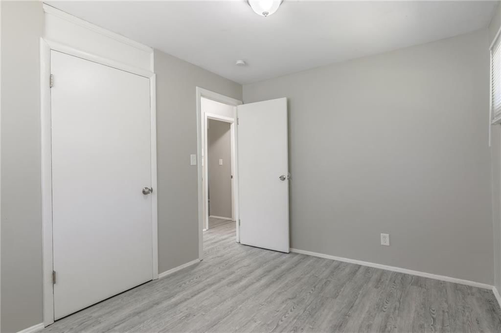 8516 Oldham Road — photo 18